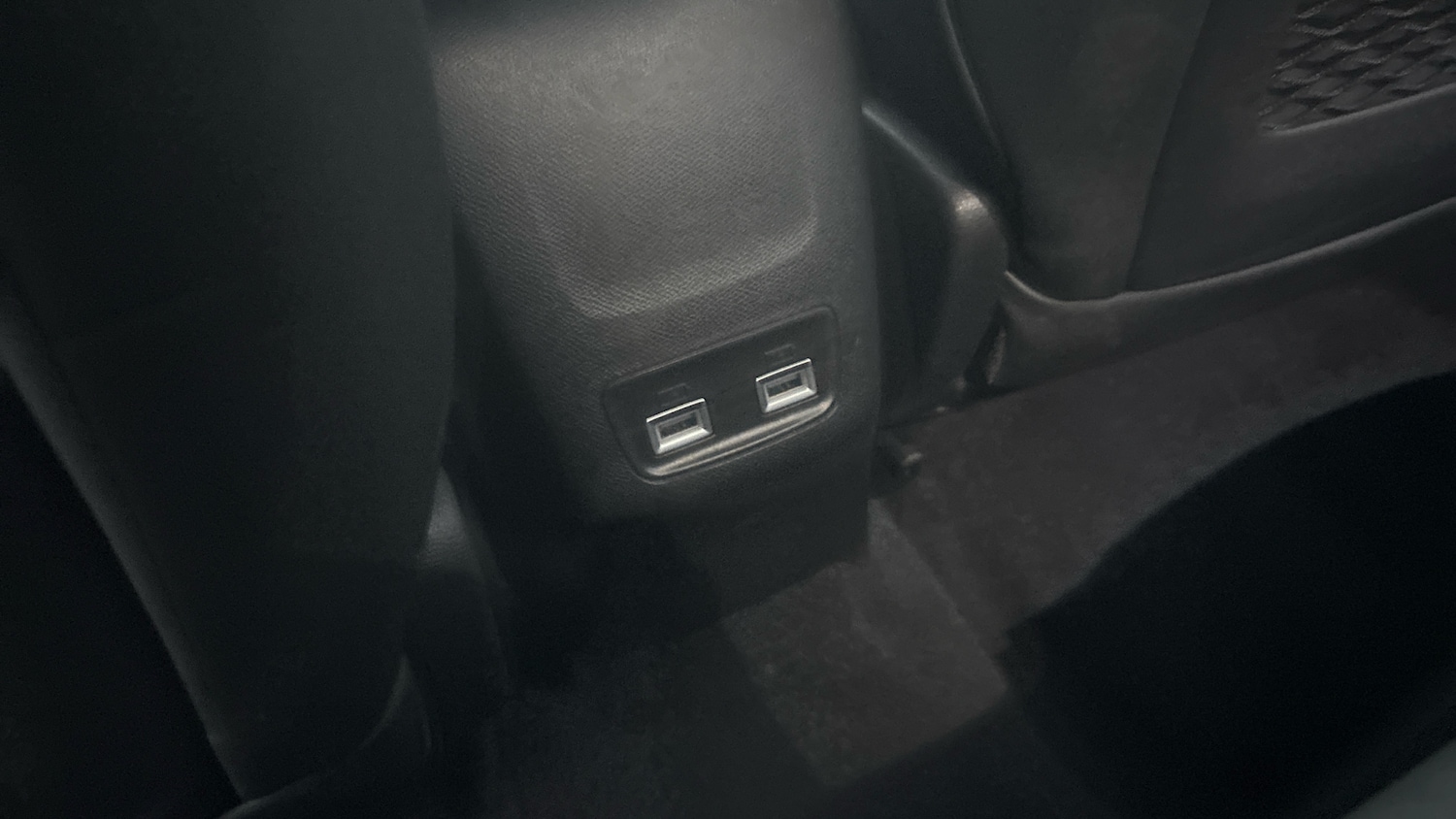 Used Peugeot 208 2023 for sale - 77042334: Photo 39