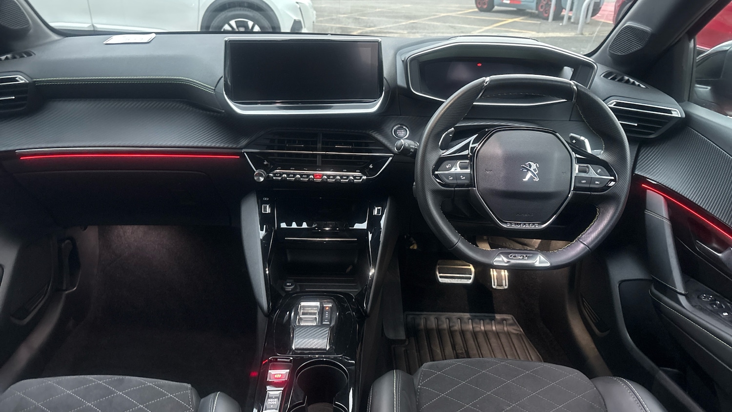 Used Peugeot 208 2023 for sale - 77042334: Photo 5