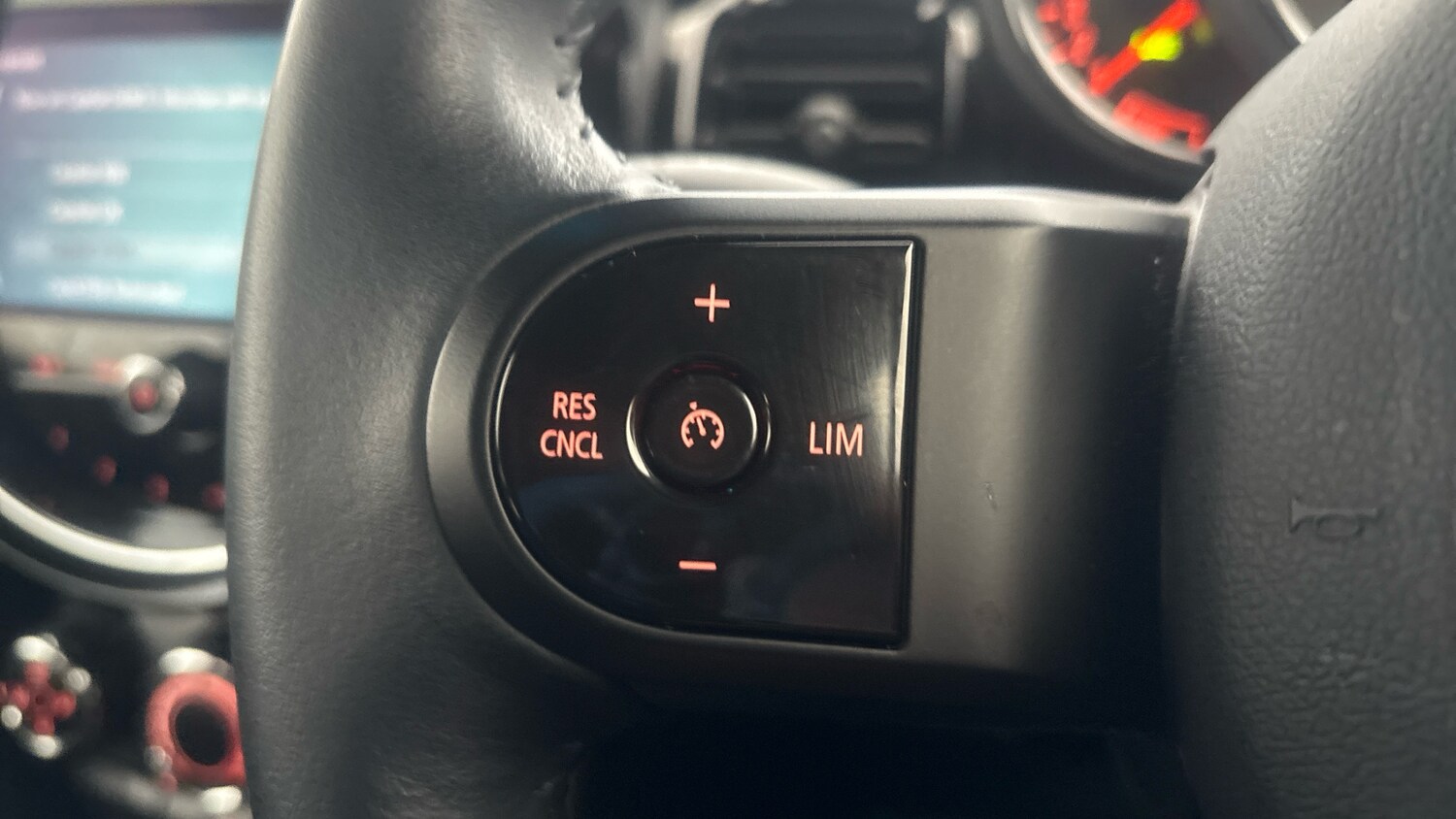 Used MINI Hatch 2022 for sale - 76659884: Photo 24