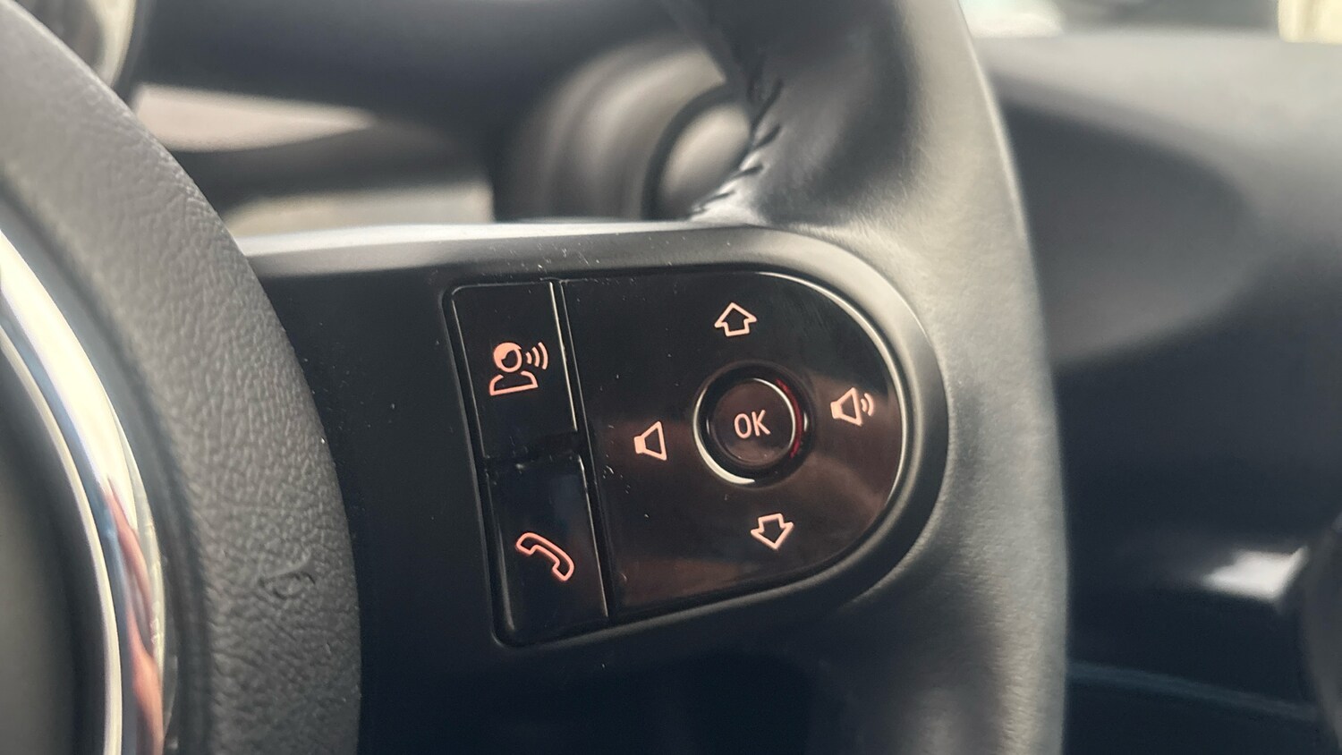 Used MINI Hatch 2022 for sale - 76659884: Photo 25