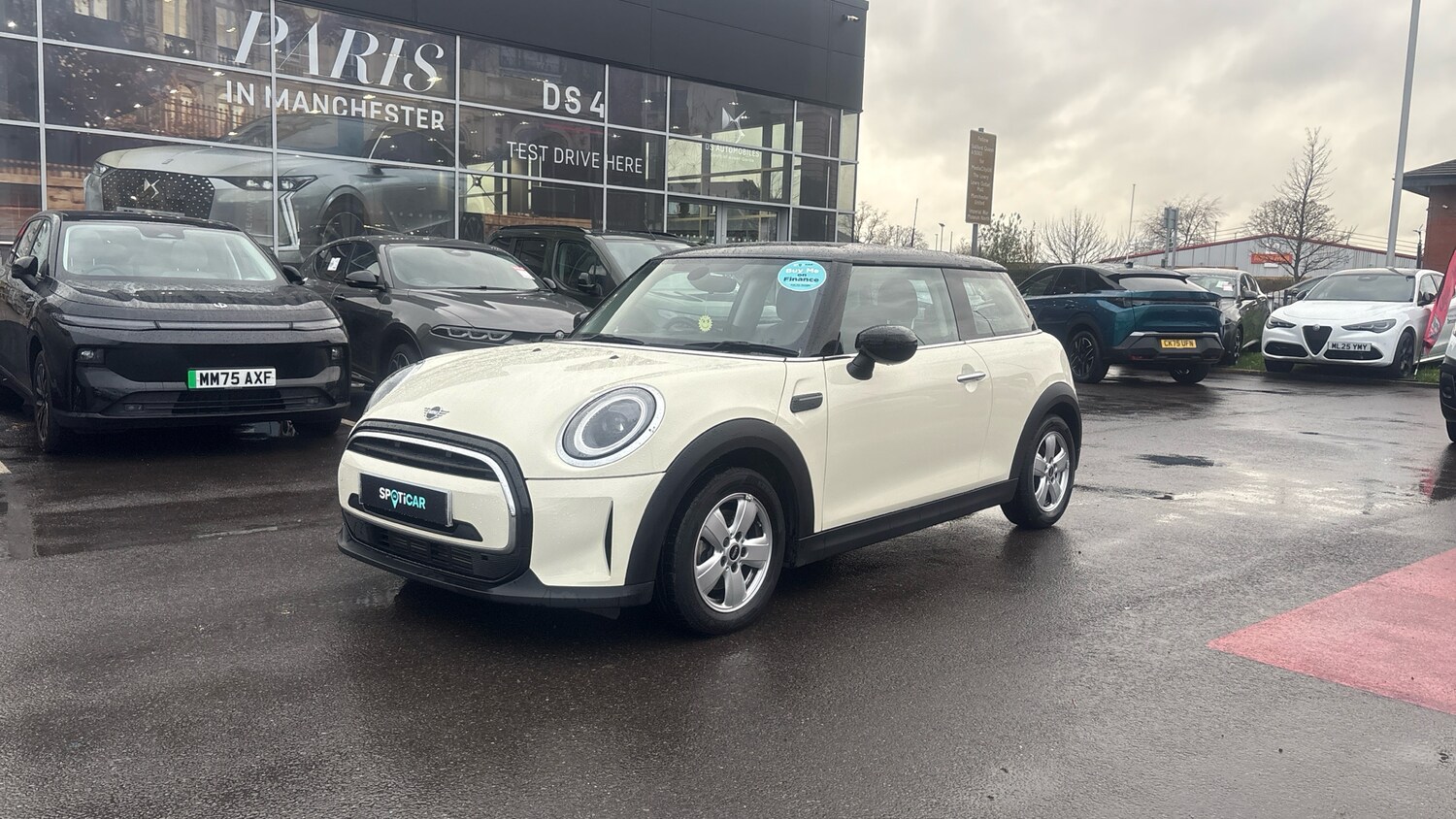 Used MINI Hatch 2022 for sale - 76659884: Photo 8