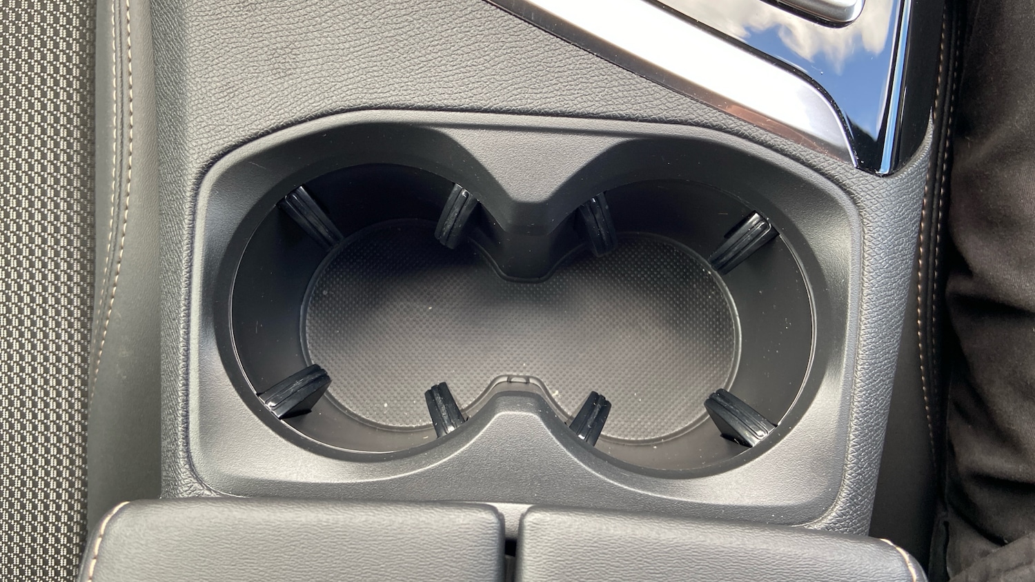 Used Peugeot 3008 2023 for sale - 77306877: Photo 66