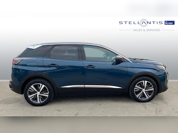 Used Peugeot 3008 2024 for sale - 76061541: Photo 2
