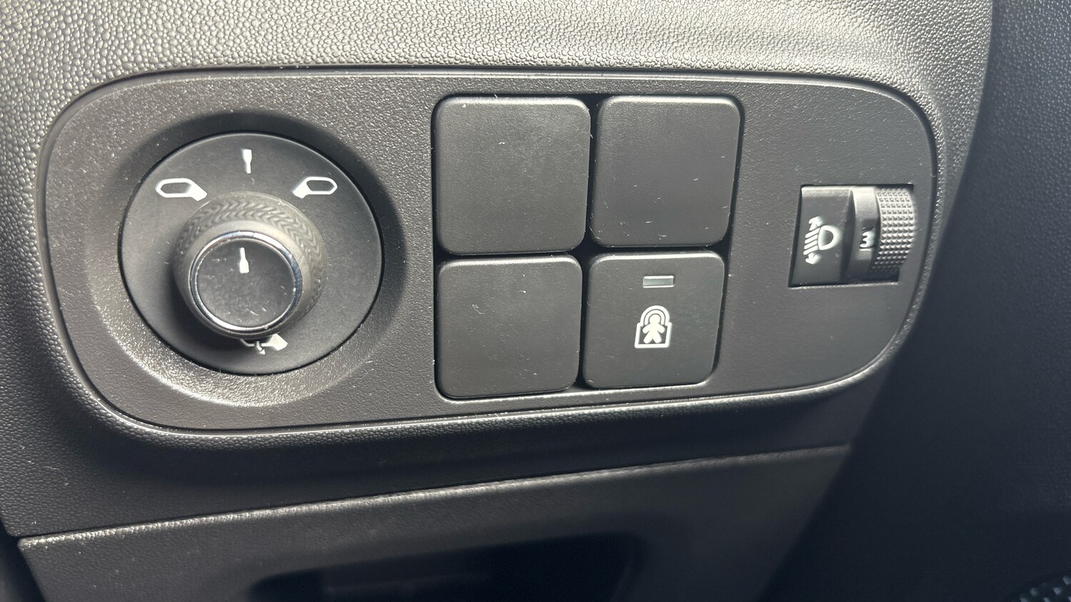 Used Citroen C3 2023 for sale - 76073691: Photo 39