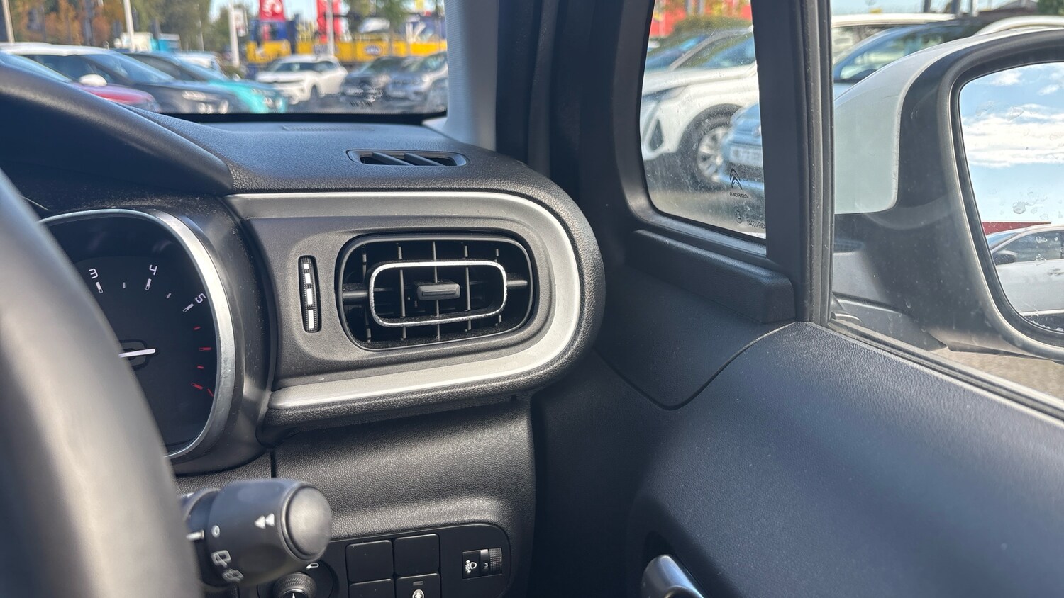 Used Citroen C3 2023 for sale - 76073691: Photo 40