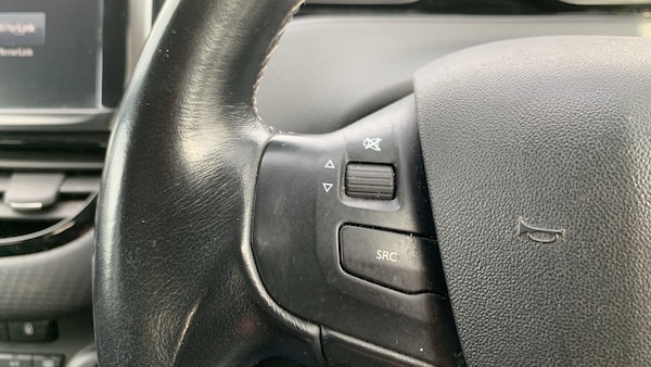 Used Peugeot 208 2017 for sale - 76095551: Photo 23