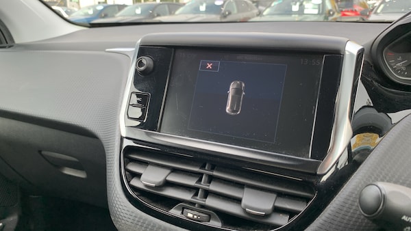 Used Peugeot 208 2017 for sale - 76095551: Photo 47