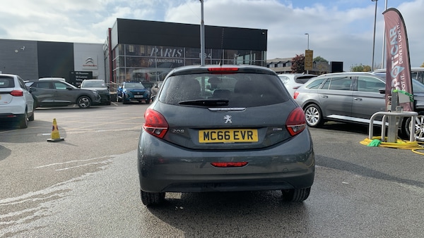 Used Peugeot 208 2017 for sale - 76095551: Photo 9