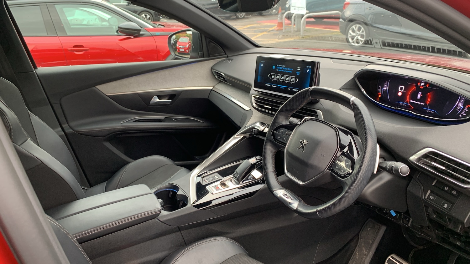 Used Peugeot 3008 2022 for sale - 76716052: Photo 11