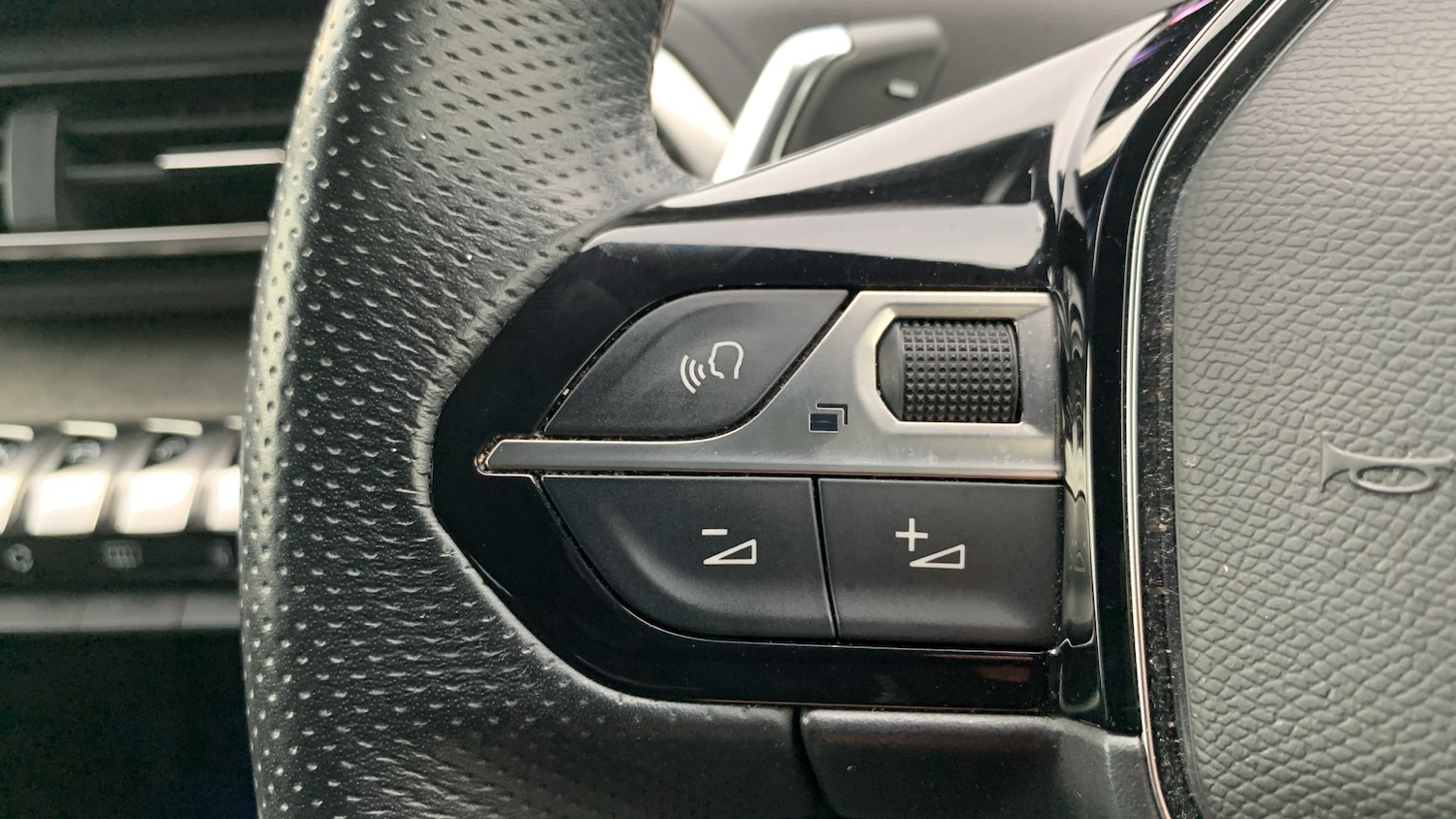 Used Peugeot 3008 2022 for sale - 76716052: Photo 23