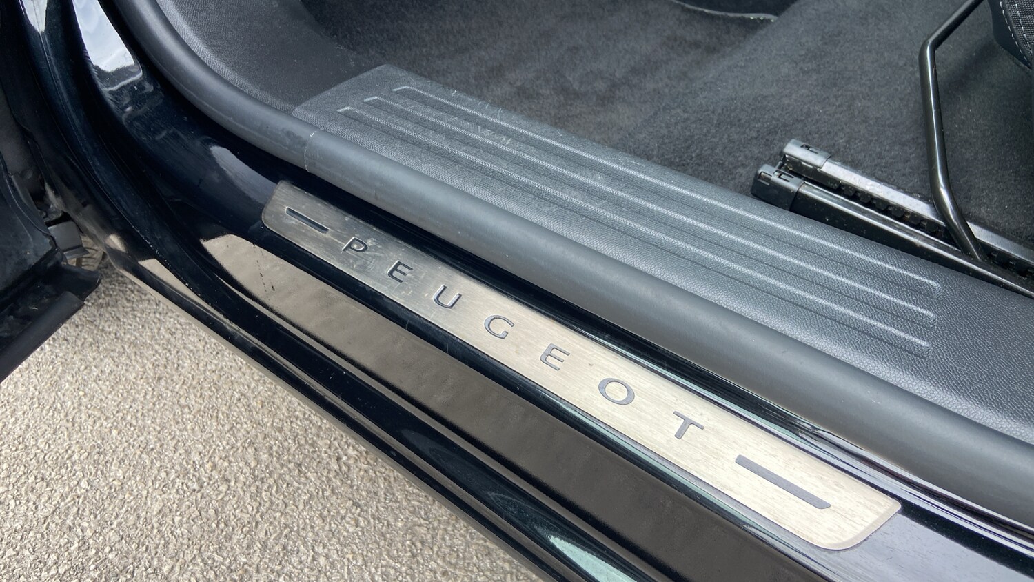 Vehicle 43