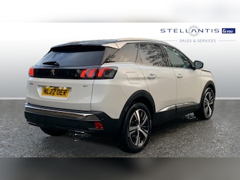 Used Peugeot 3008 2022 for sale - 76099801: Photo 3