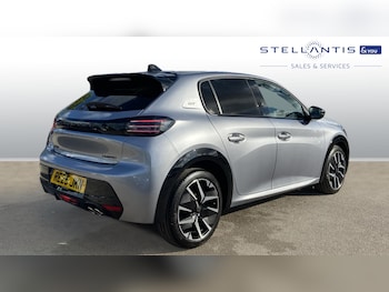 Used Peugeot 208 2025 for sale - 75402988: Photo