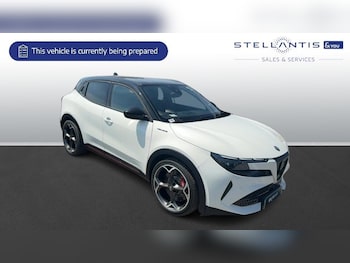 Used Alfa Romeo Junior 2025 for sale - 79213469: Photo