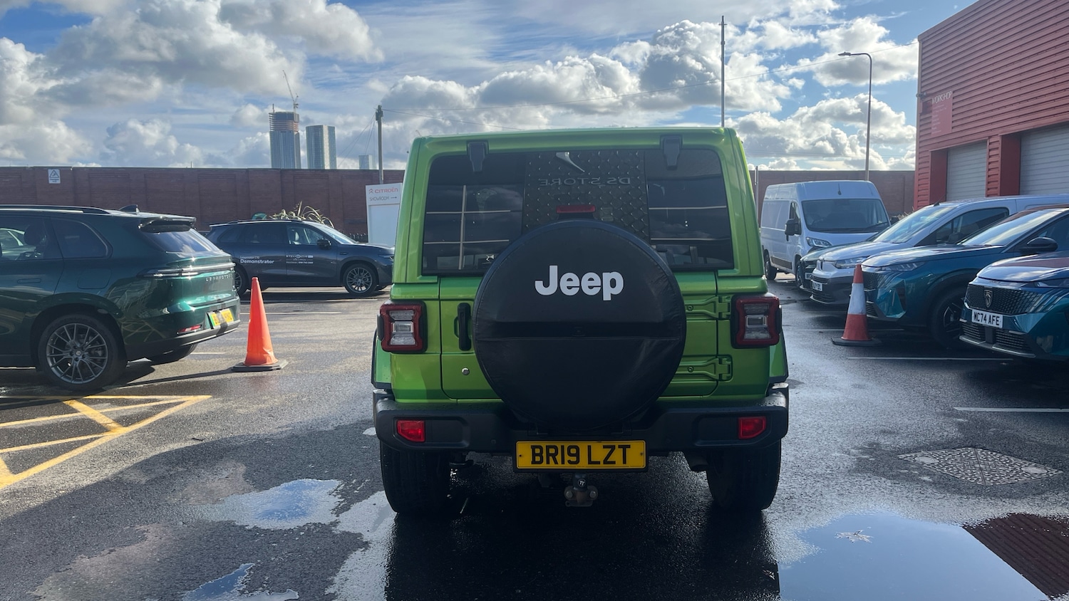 Used Jeep Wrangler 2019 for sale - 76378430: Photo 9