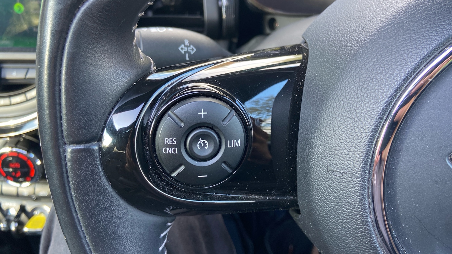 Used MINI Electric Hatch 2020 for sale - 76271381: Photo 23