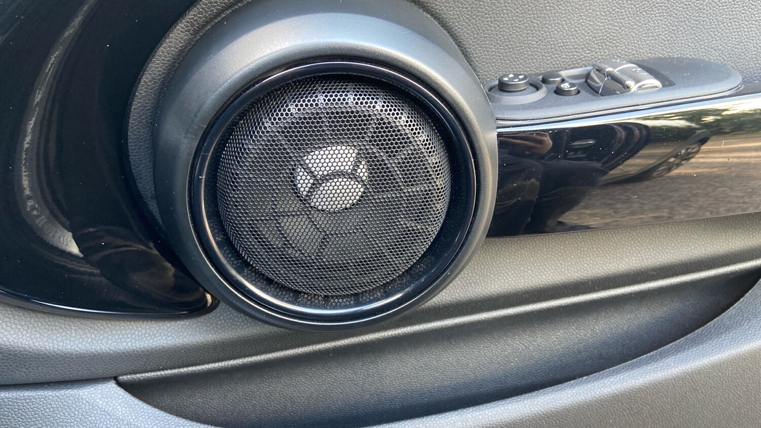 Used MINI Electric Hatch 2020 for sale - 76271381: Photo 56