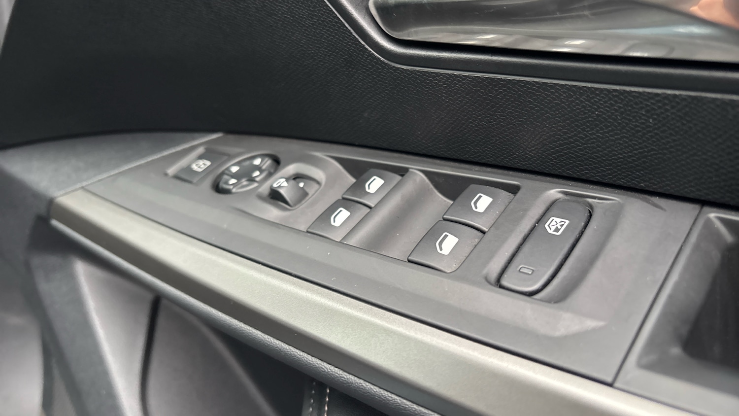 Used Peugeot 3008 2024 for sale - 77388304: Photo 22