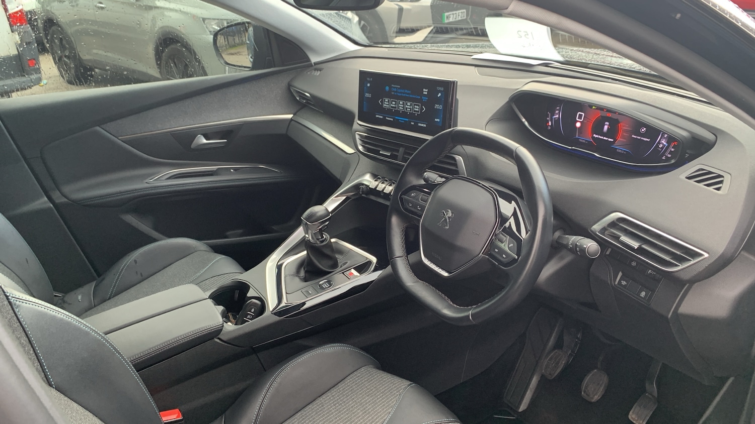 Used Peugeot 3008 2022 for sale - 76359059: Photo 11