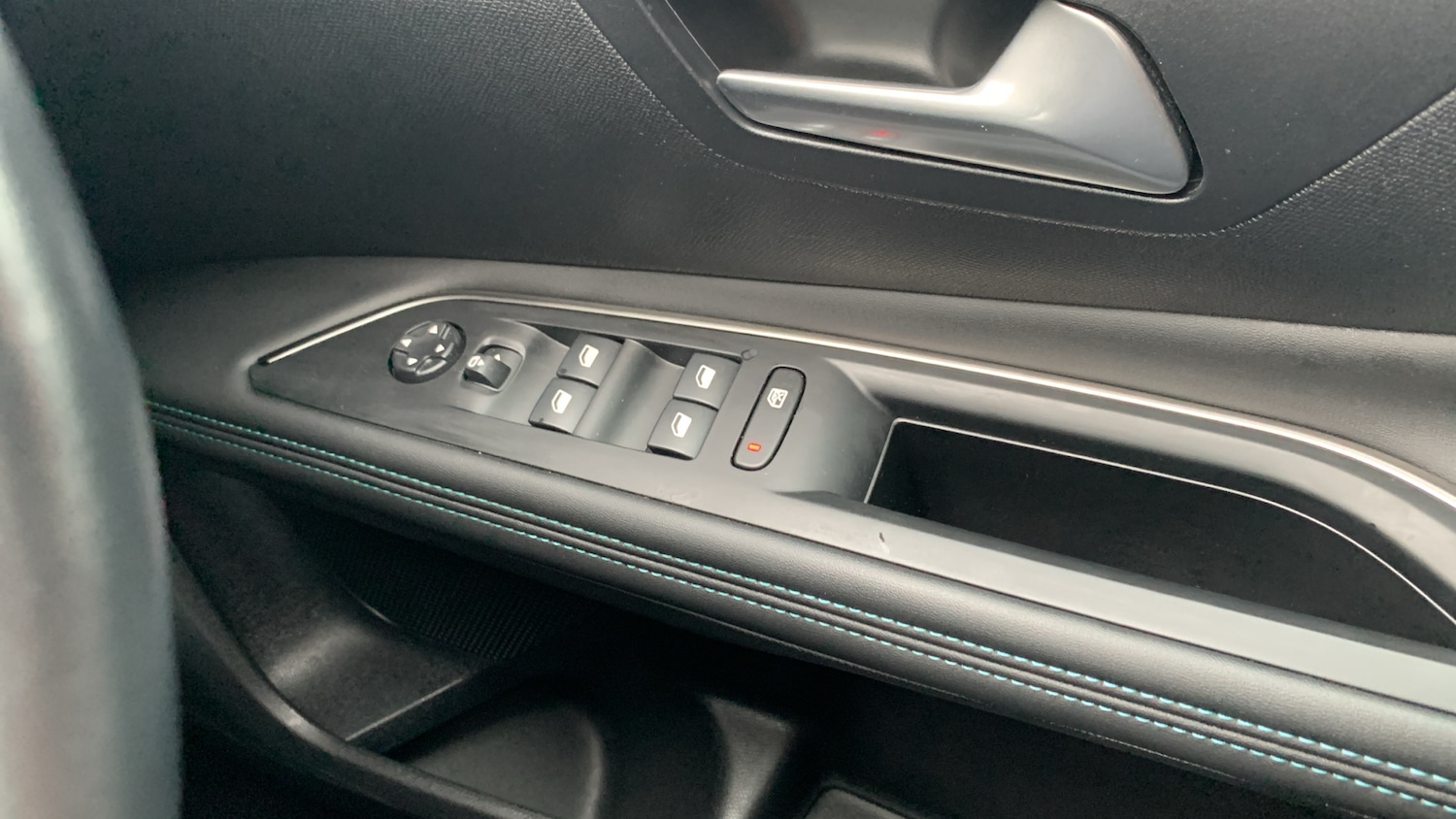 Used Peugeot 3008 2022 for sale - 76359059: Photo 22