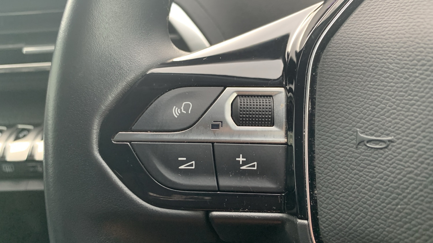 Used Peugeot 3008 2022 for sale - 76359059: Photo 23