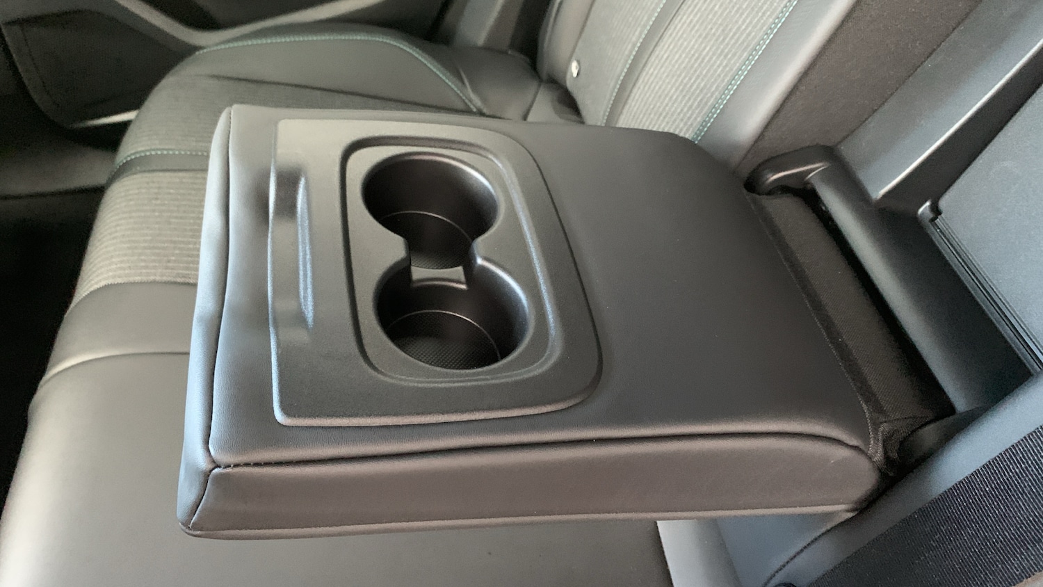 Used Peugeot 3008 2022 for sale - 76359059: Photo 35