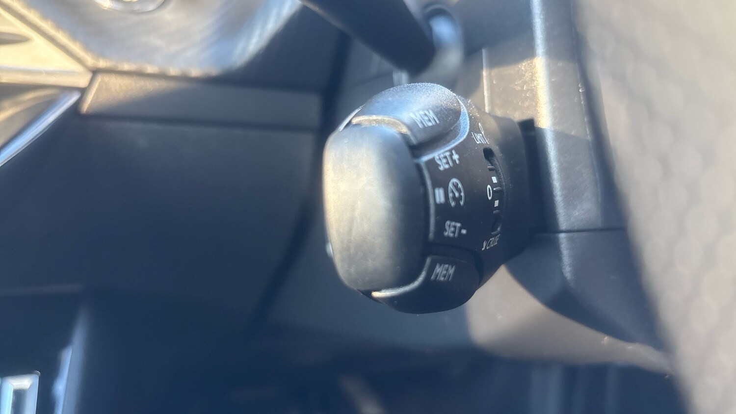 Used Peugeot 2008 2022 for sale - 76787626: Photo 46