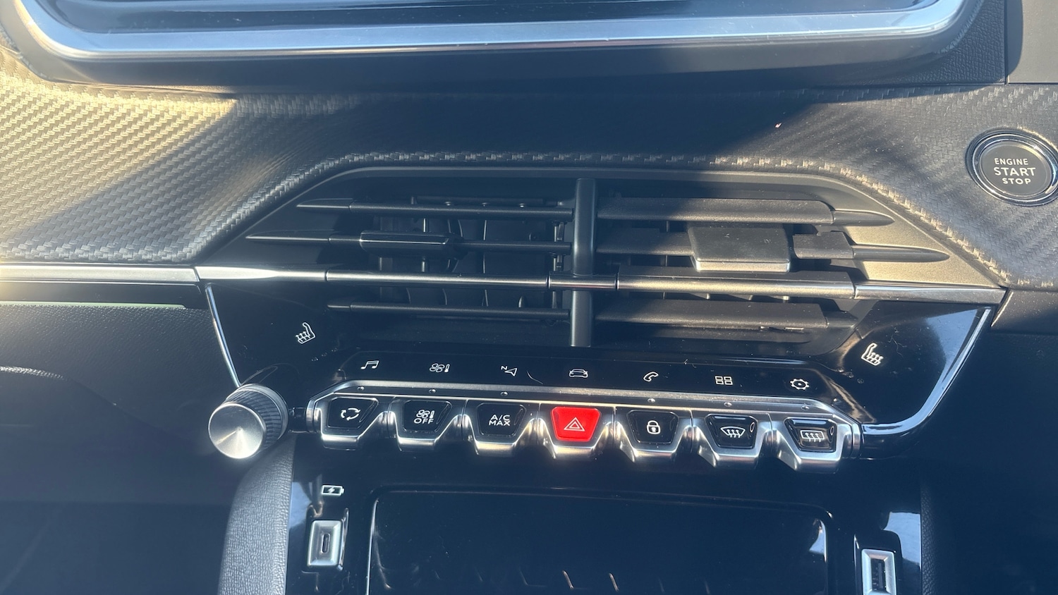 Used Peugeot 2008 2022 for sale - 76787626: Photo 47