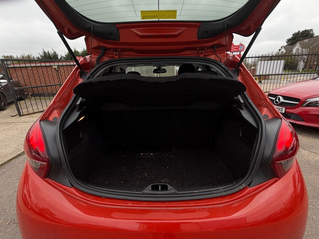 Used Peugeot 208 2017 for sale - 78002964: Photo 10