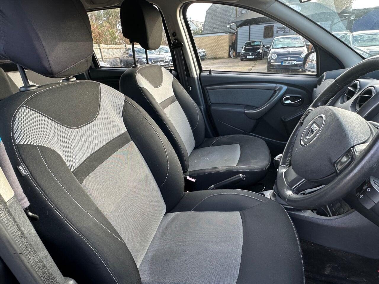 Used Dacia Duster 2016 for sale - 77435932: Photo 10