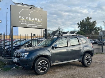 Used Dacia Duster 2016 for sale - 77435932: Photo