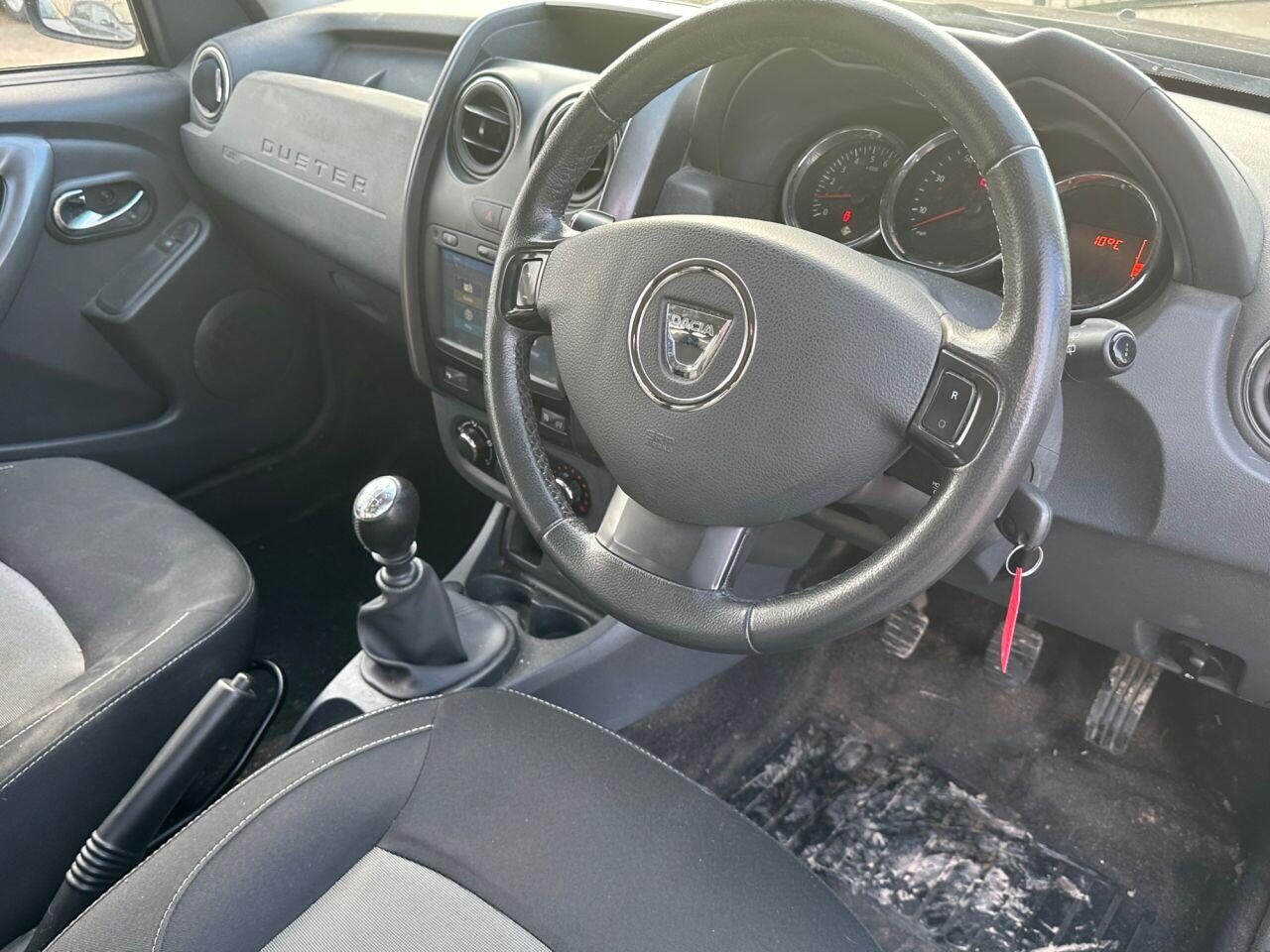 Used Dacia Duster 2016 for sale - 77435932: Photo 6