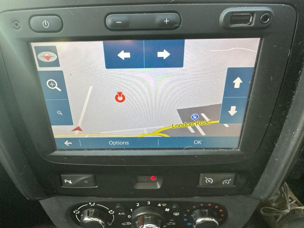 Used Dacia Duster 2016 for sale - 77435932: Photo 9