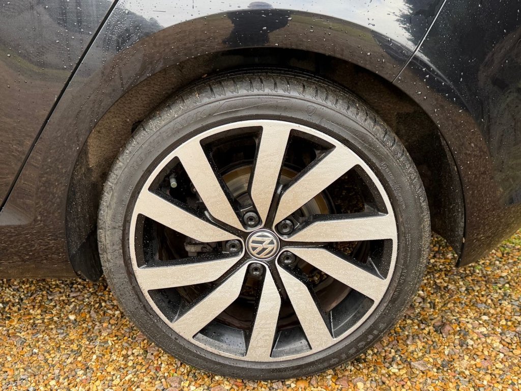 Used Volkswagen Golf 2017 for sale - 77551866: Photo 17