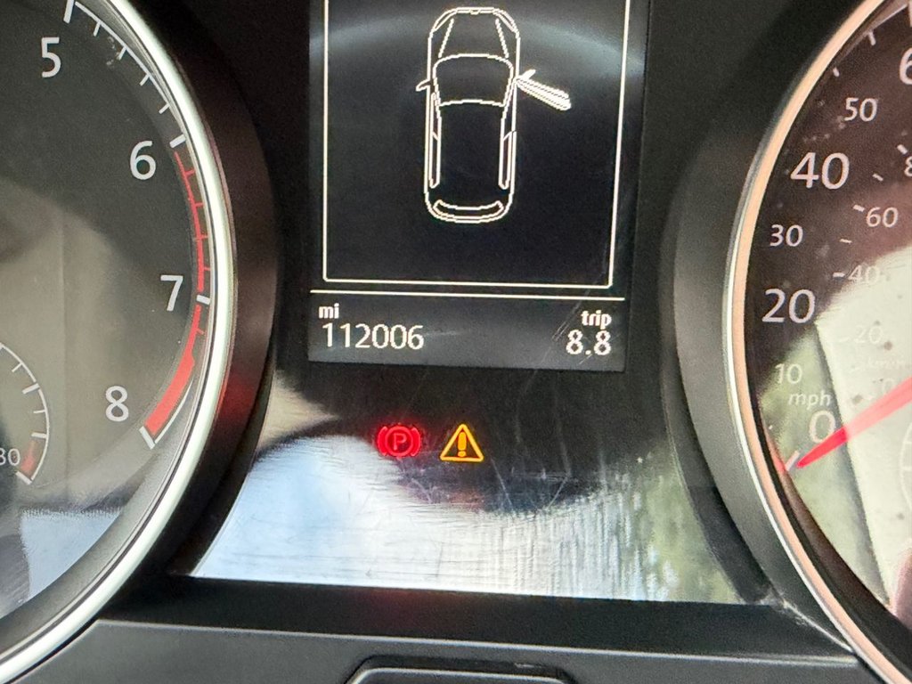 Used Volkswagen Golf 2017 for sale - 77551866: Photo 24