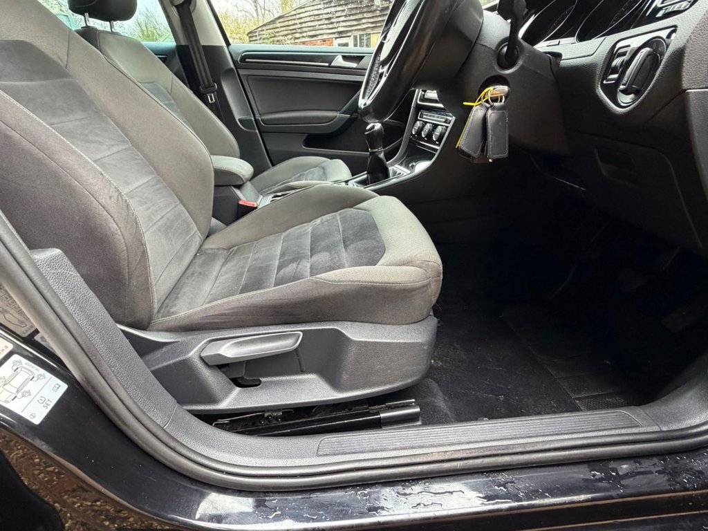 Used Volkswagen Golf 2017 for sale - 77551866: Photo 26