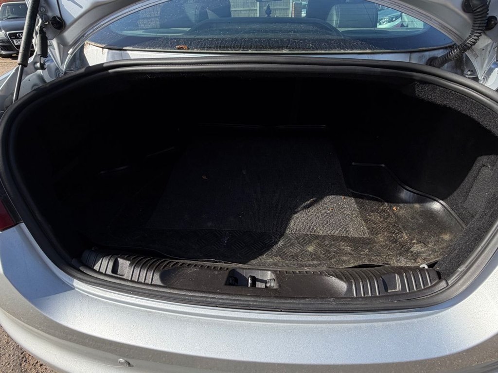 Used Jaguar XF 2010 for sale - 77981641: Photo 9