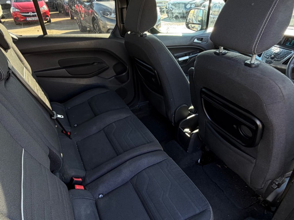 Used Ford Grand Tourneo Connect 2015 for sale - 77981584: Photo 10