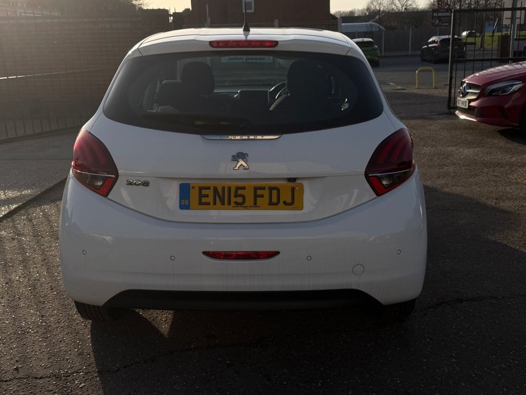 Used Peugeot 208 2015 for sale - 77673502: Photo 3