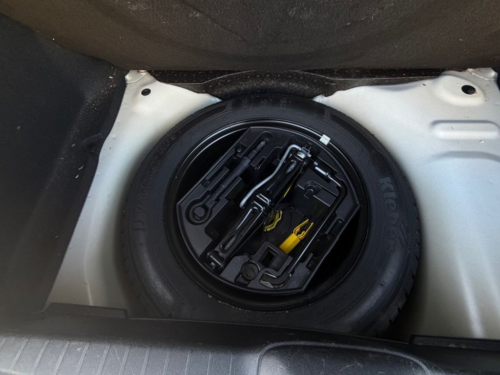 Used Peugeot 208 2015 for sale - 77673502: Photo 9