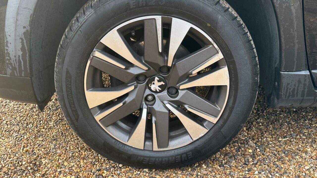 Used Peugeot 2008 2017 for sale - 77337737: Photo 15