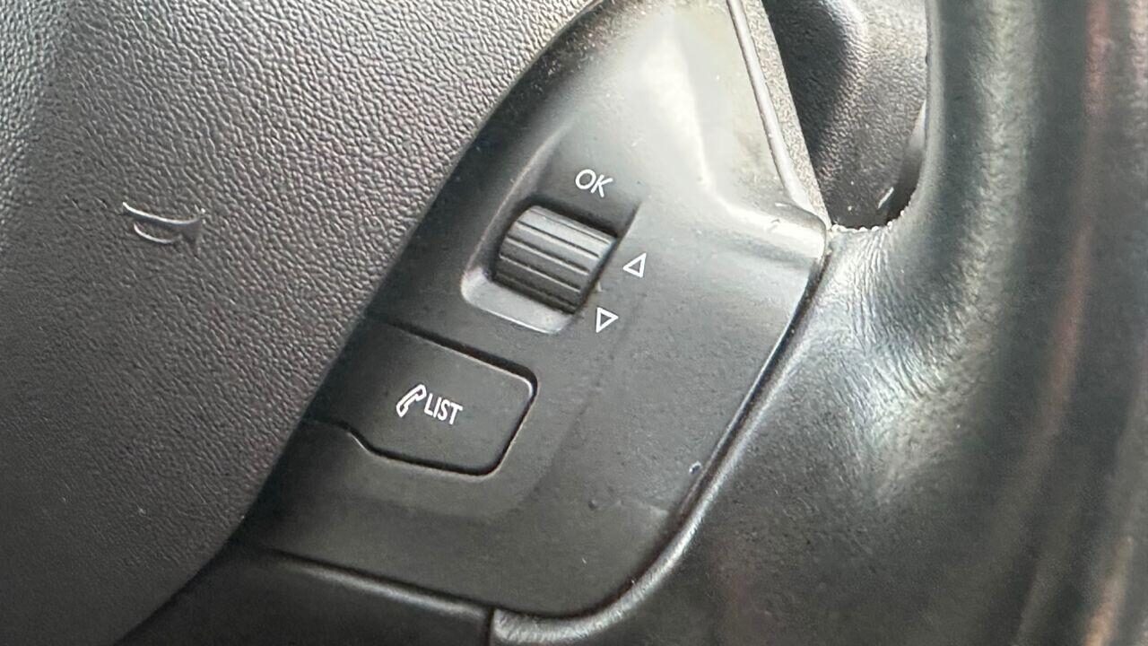 Used Peugeot 2008 2017 for sale - 77337737: Photo 23