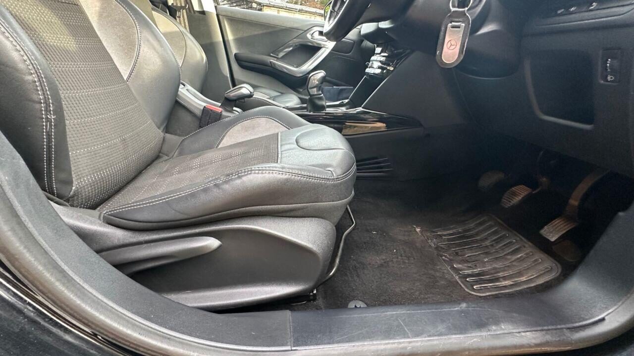 Used Peugeot 2008 2017 for sale - 77337737: Photo 28