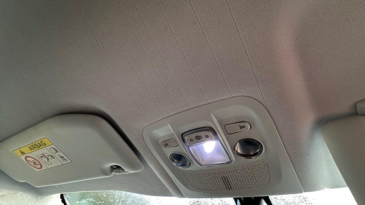 Used Peugeot 2008 2017 for sale - 77337737: Photo 33