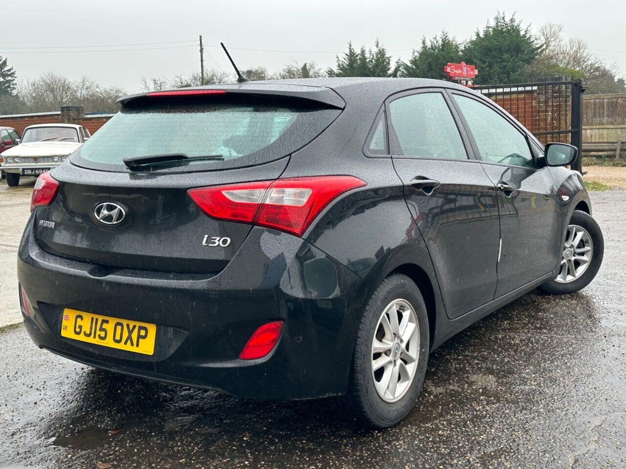 Used Hyundai i30 2015 for sale - 77418450: Photo 4
