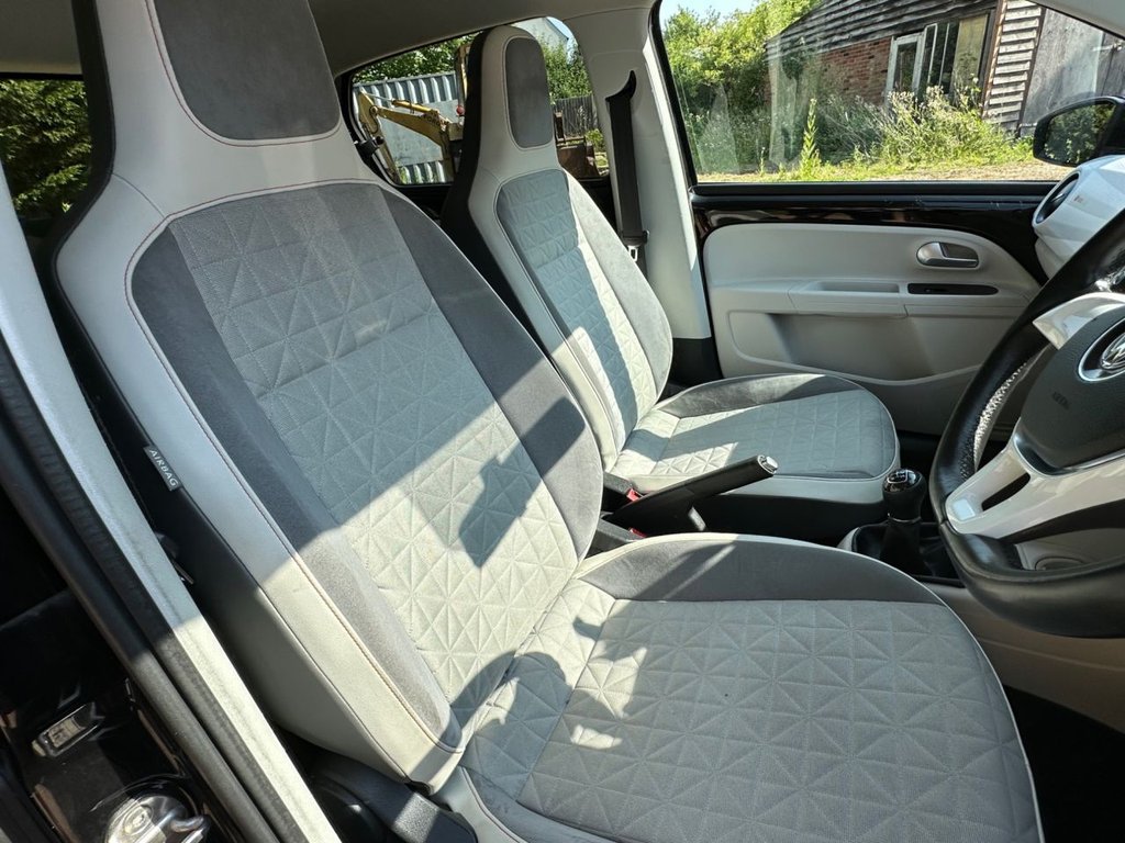 Used Volkswagen up! 2019 for sale - 77551691: Photo 29