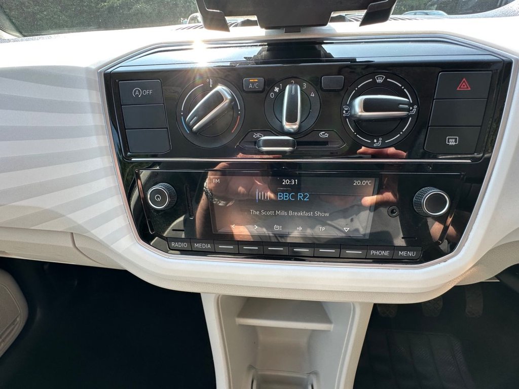 Used Volkswagen up! 2019 for sale - 77551691: Photo 32