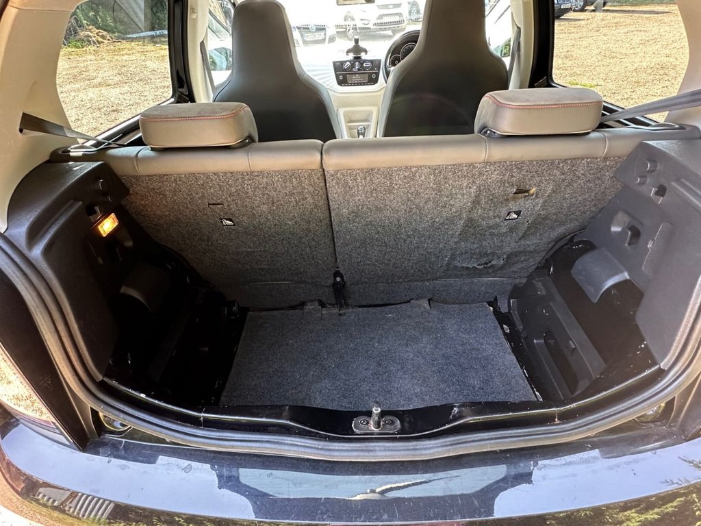 Used Volkswagen up! 2019 for sale - 77551691: Photo 37