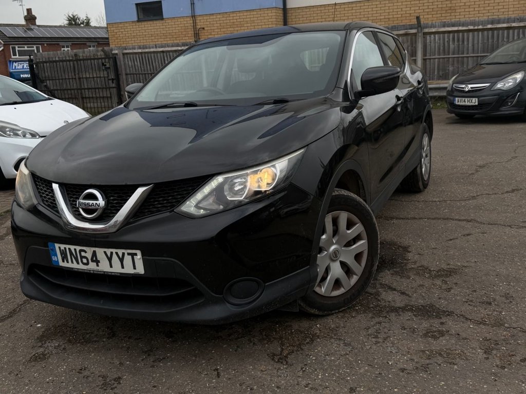 Used Nissan Qashqai 2014 for sale - 77826669: Photo 2