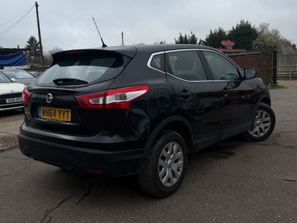 Used Nissan Qashqai 2014 for sale - 77826669: Photo 4